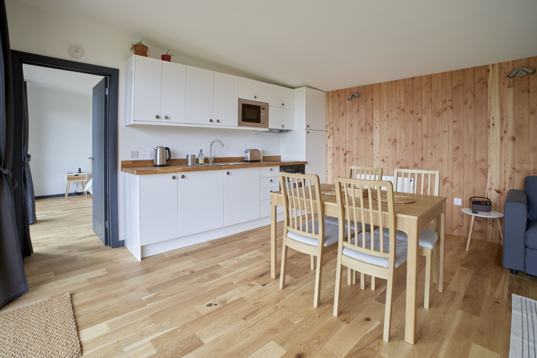 Beachams_Barn_Cabin_3_020